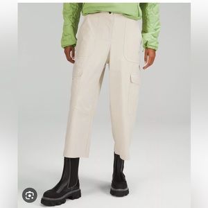 lululemon light utilitech cargo pocket HR pant